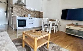 Apartment Ginna